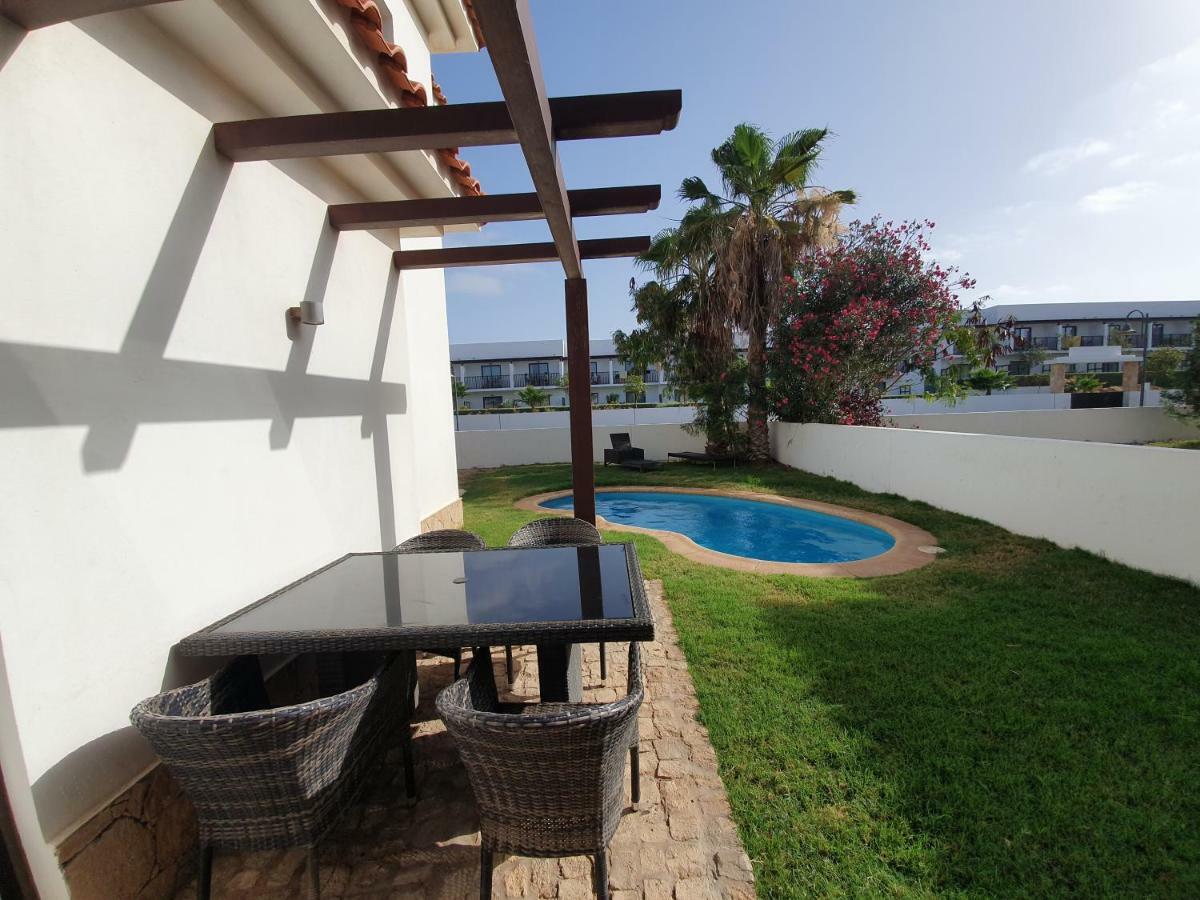 Villa With Privat Pool Near Beach Santa Maria Sal Kap Verde Exterior foto